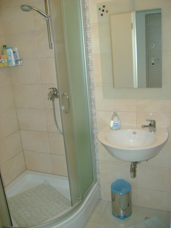Apartment Small Pearl Split Rom bilde
